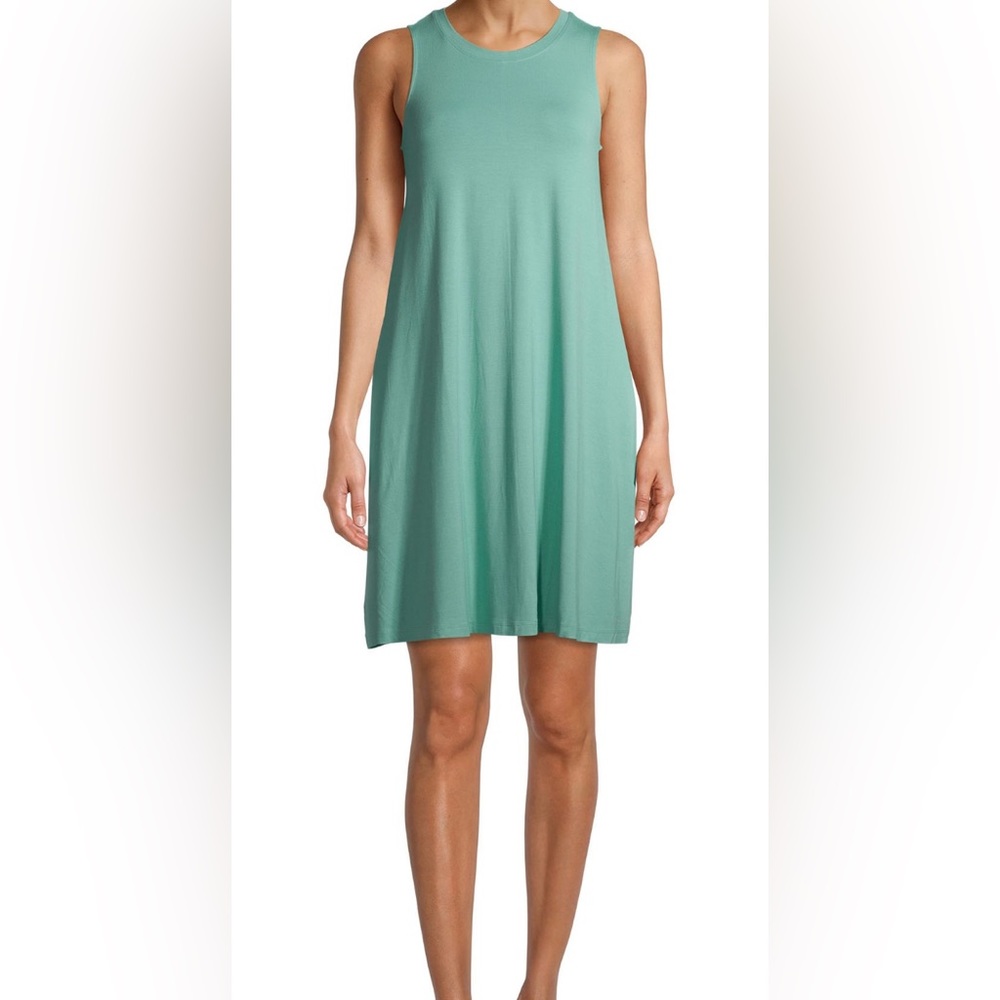 NWT TIME AND TRU WOMENS SLEEVELESS POCKET DRESS : GREEN